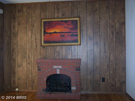 3rd image of 301 Scotts Manor Dr