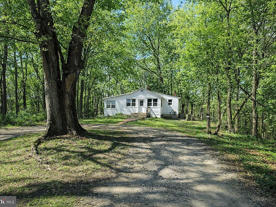 1st image of 1334 Waterbury Rd