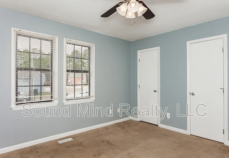 2809 Ferret Ct — Photo 15