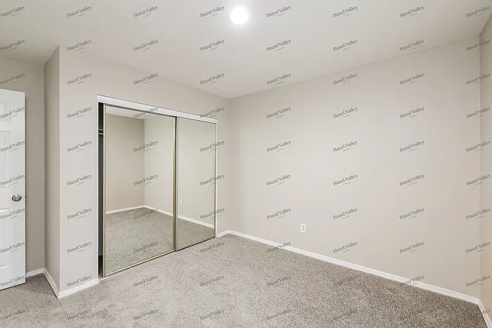 770 Lexington Park — Photo 9