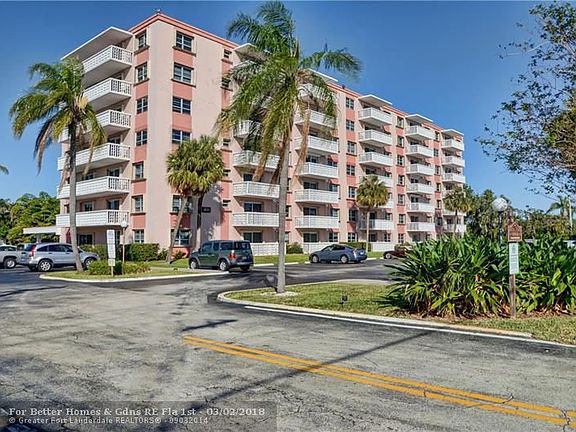 2nd image of 1831 NE 38th St APT 507