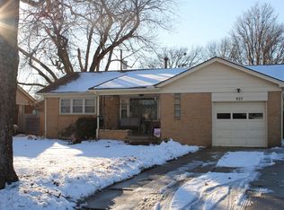 927 S Broadmoor Ave, Wichita, KS 67207