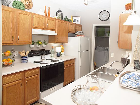 3rd image of 9630 Waterford Pl #9625104