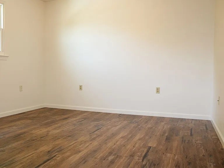 109 Twin Hills Rd #6 — Photo 6