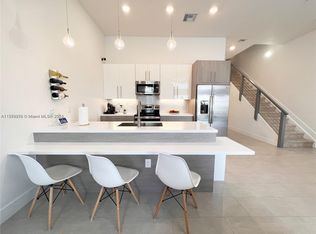 4481 NW 8th Pl, Plantation, FL 33317