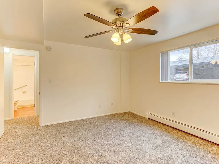 Heritage Apartments — Photo 23