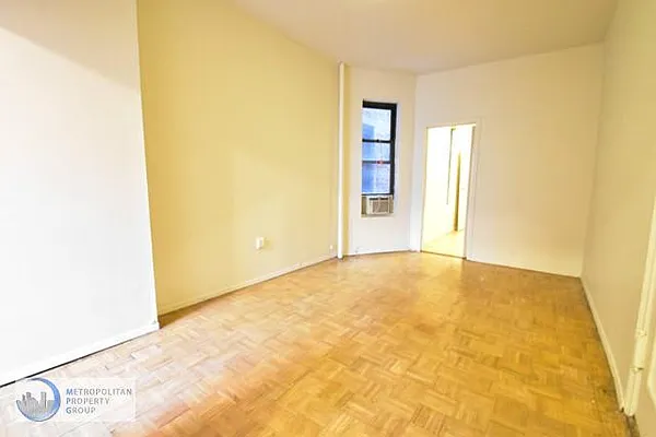 Rented by Metropolitan Property Group | media 2