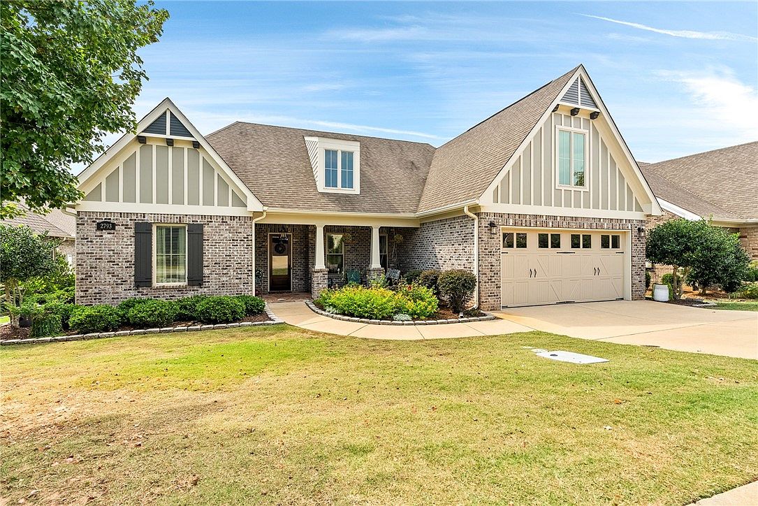 2793 Spring Lakes Xing, Opelika, AL 36801 | Zillow