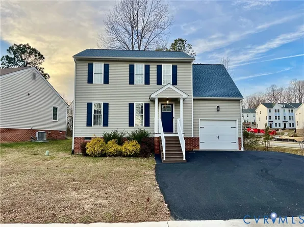 13700 Sycamore Village Dr, Midlothian, VA 23114