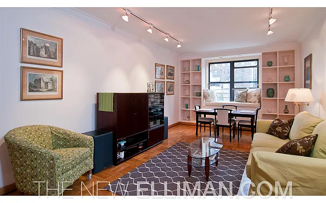 Sold by Douglas Elliman | media 8