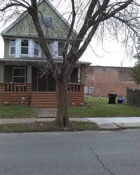1st image of 10512 Earle Ave