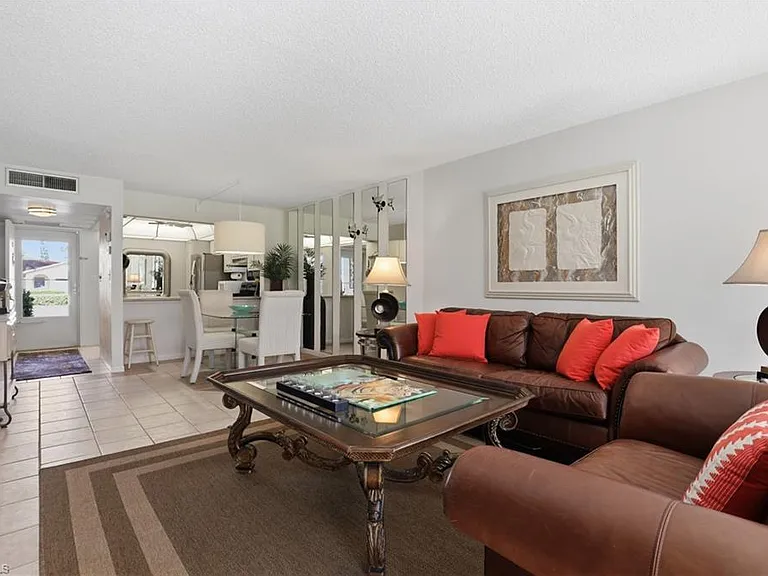 1086 Forest Lakes Dr #106 — Photo 17