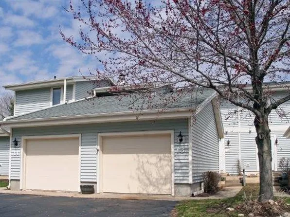 830 S 2nd St, Delavan, WI 53115