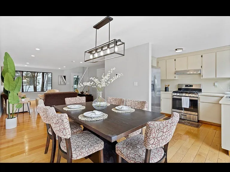 113 Brigham St #4D — Photo 4