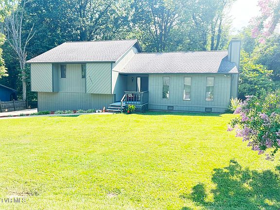 2nd image of 4061 Black Oak Dr