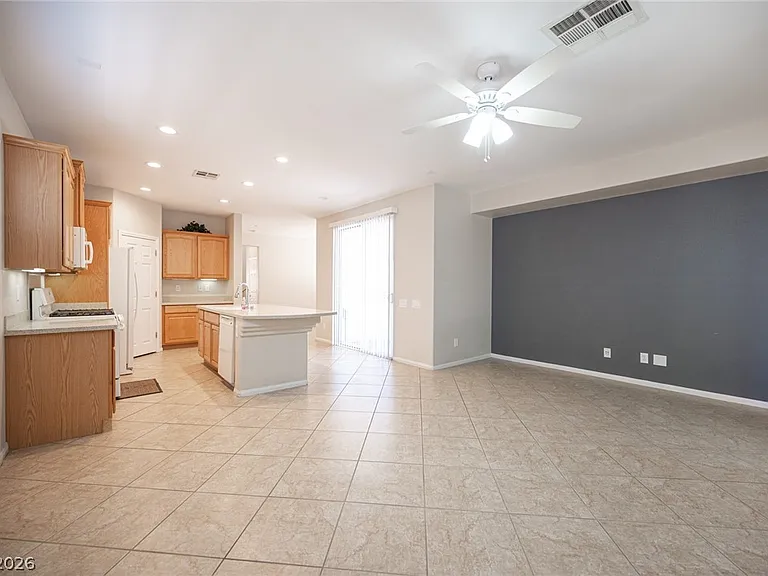 10474 Howling Coyote Ave — Photo 25