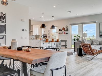 324 Black Turnstone Ct, Las Vegas, NV, 89138