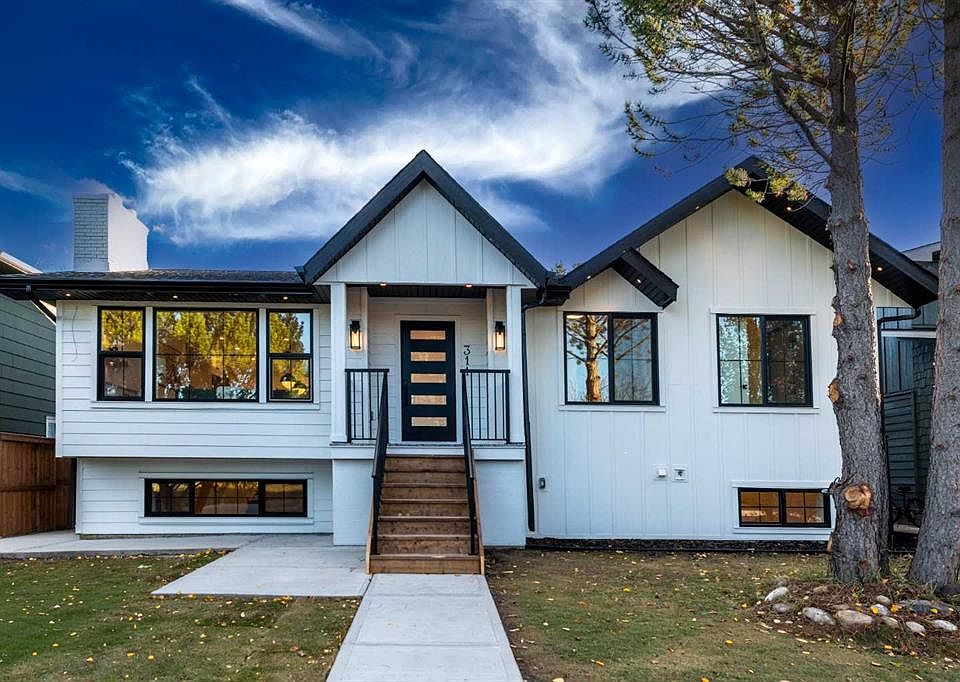 1st image of 311 S Parkglen Cres SE