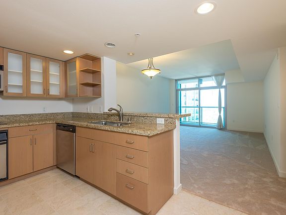 2nd image of 13700 Marina Pointe Dr Unit 1115