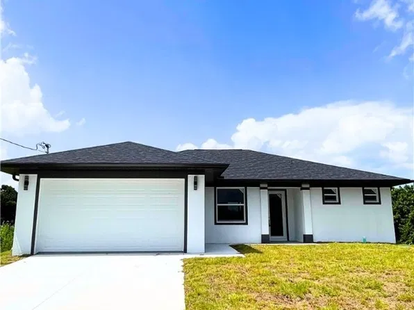4308 15th St SW, Lehigh Acres, FL 33976