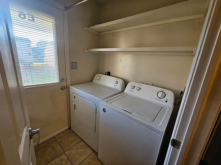 755 Burcale Rd #E6 — Photo 7