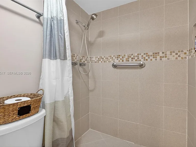 401 Golden Isles Dr #208 — Photo 20