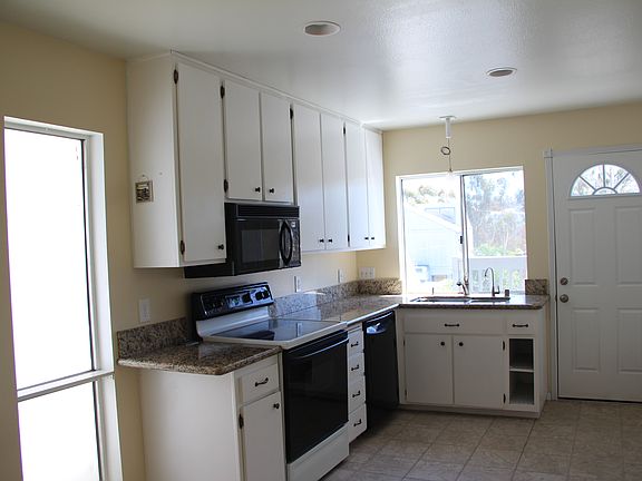 4th image of 10536 Caminito Banyon