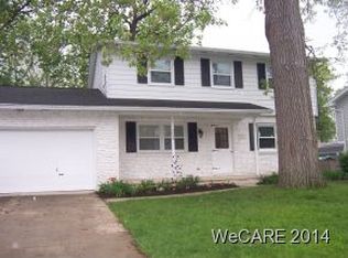 3059 Canterbury Dr, Lima, OH 45805