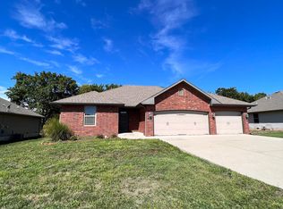 531 Patriot Place Drive, Rogersville, MO 65742