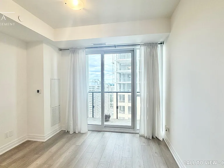 30 Elm Dr W #1702 — Photo 7