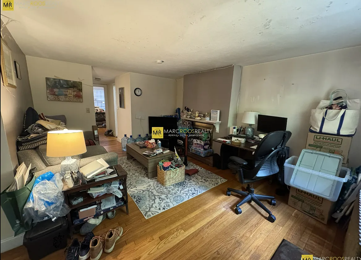 2 bed, 9999 sqft, $4,000 — Photo 3