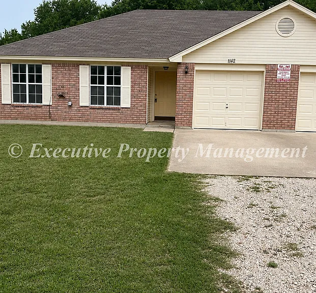 1140-1142 County Road 4804 — Photo 1