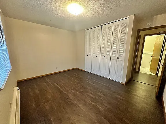 1 bed, 700 sqft, $1,075 — Photo 3