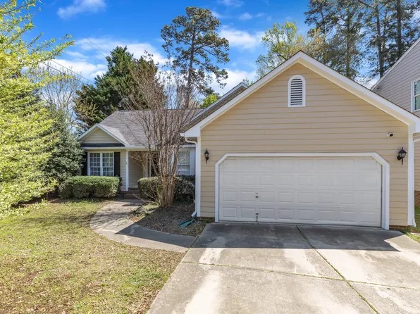9512 Anson Grove Ln, Raleigh, NC 27615
