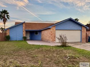 5 Varela Ct, Brownsville, TX 78526