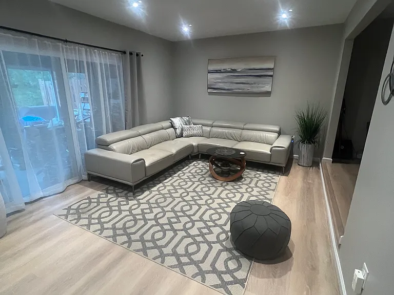 110 Wilshire Ct — Photo 4