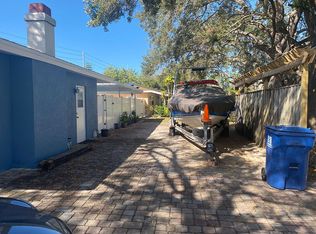 155 55th Ave NE, Saint Petersburg, FL 33703