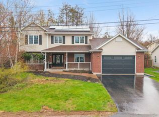 17 Pineview Cres, Stellarton, NS B0K 1S0