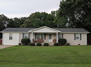 11 Hodge Ln, Fayetteville, TN 37334