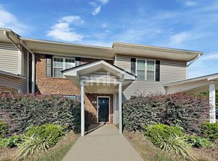 67 Wolf Creek Ln, Lillington, NC 27546