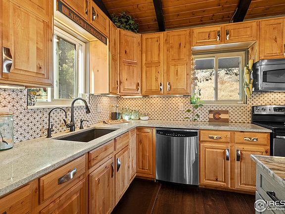 12th image of this home