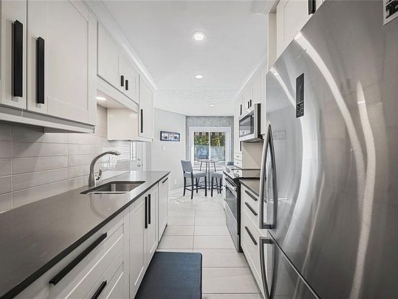 5th image of 23 Freeman Cres
