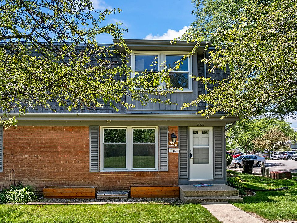 1st image of 2221 Ramsey Cir
