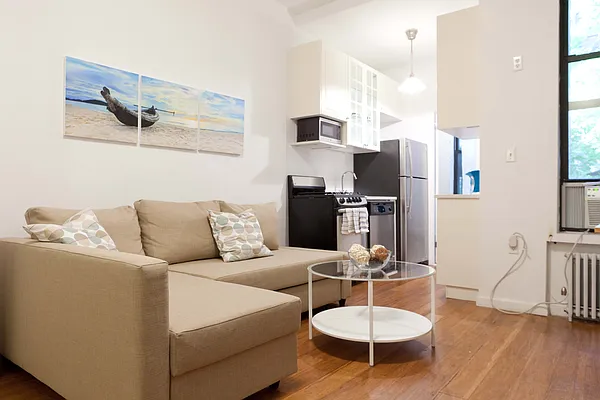 Rented by Big Apple Living | media 8