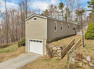 8 Sunset Hill Rd, Meredith, NH 03253
