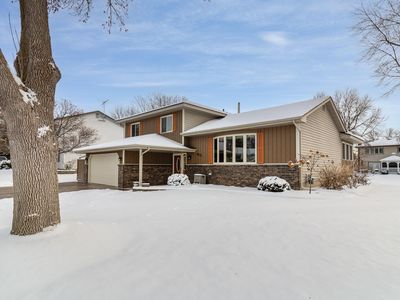 8833 Bass Creek Ave N, Brooklyn Park, MN, 55428