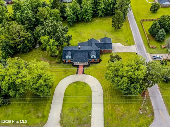 5307 Fayetteville Road, Lumberton, NC 28360