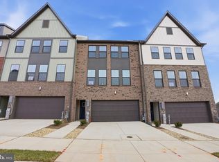 1352 Crested Wood Dr, Laurel, MD 20724