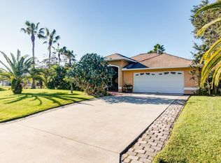 102 Justine Dr, Sebastian, FL 32958