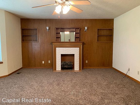 2nd image of 8412 Willow View Dr